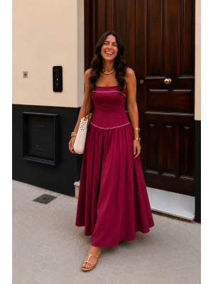 Vestido vermelho de Montenegro