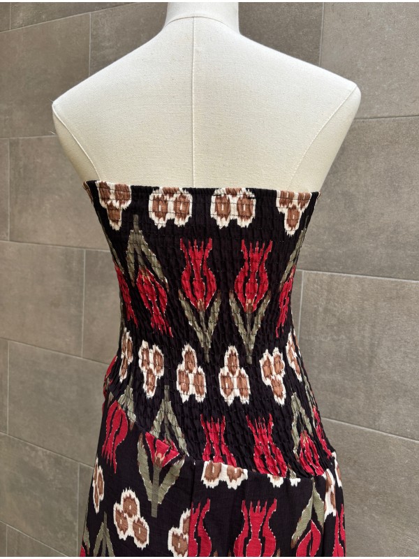 Robe noire Camuña
