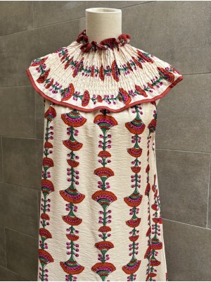 Vestido creme Ezequiel