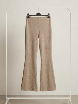 Ensemble beige de Hong Kong