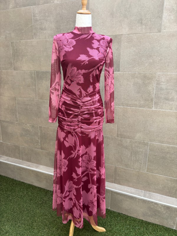 Robe rose Clarke