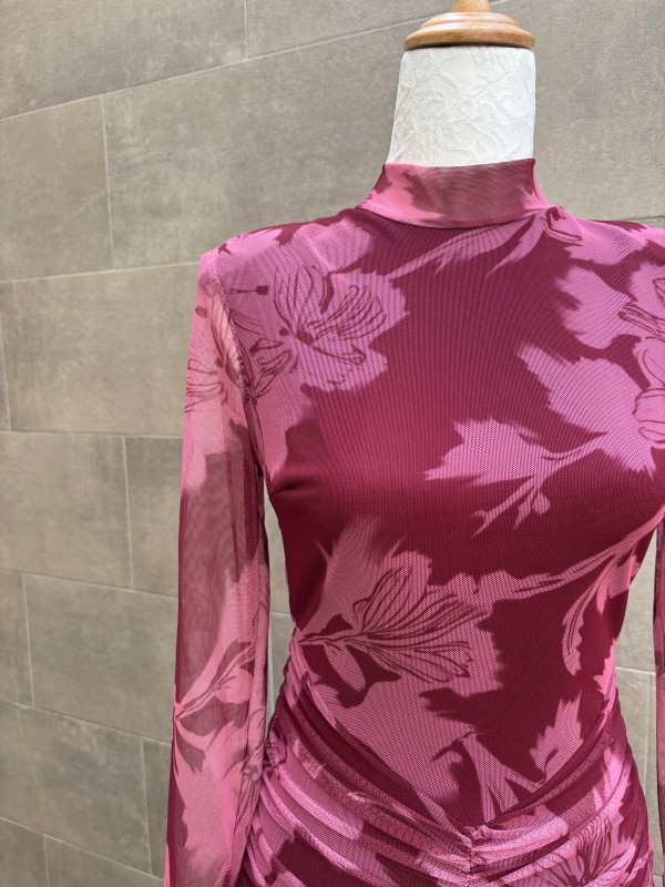 Robe rose Clarke