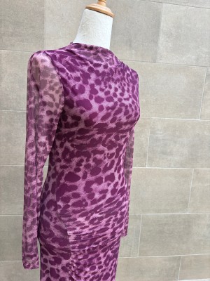 Leo Dress with Pink Sleeves