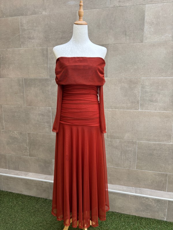Vestido da Caldeira Sérvia