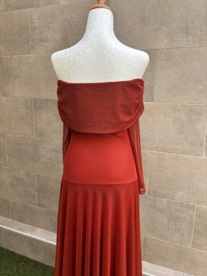 Vestido da Caldeira Sérvia