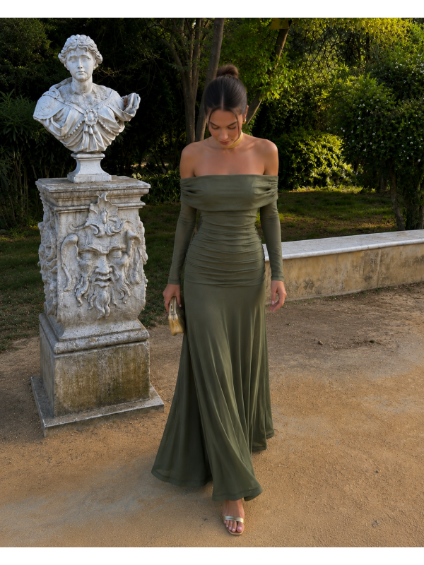 Vestido verde seco da Sérvia