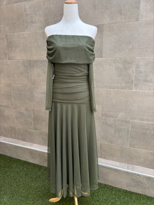 Vestido verde seco da Sérvia