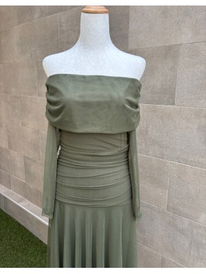 Robe verte sèche de Serbie