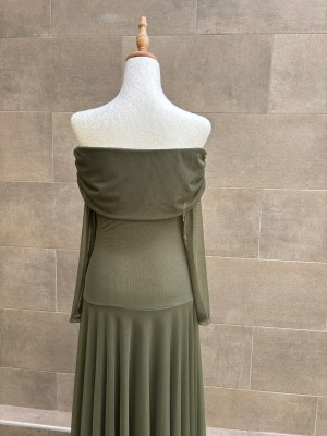 Vestido verde seco da Sérvia