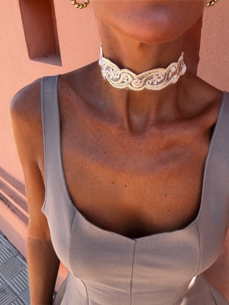 Dusty Rose Lace Choker