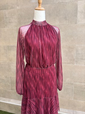 Conjunto Makandé com mangas rosa