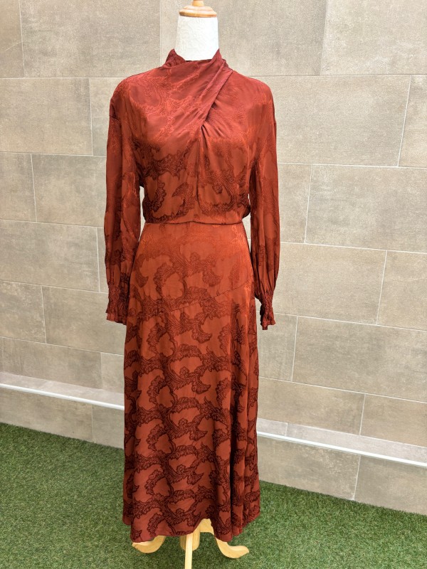 Robe Simonetta Caldera