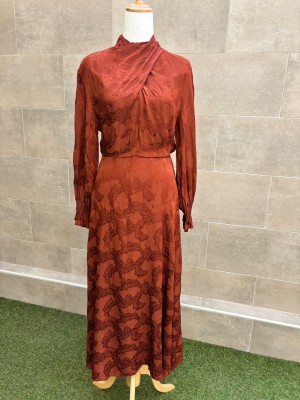 Robe Simonetta Caldera
