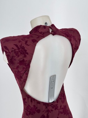 Vestido Violeta Vinho