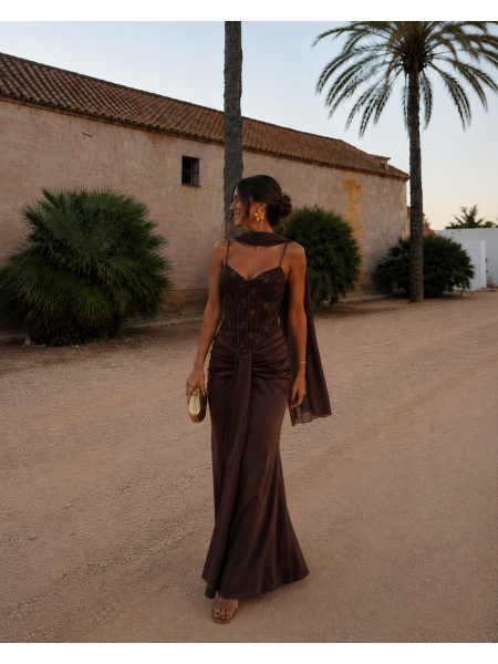 Robe marron tentatrice 2