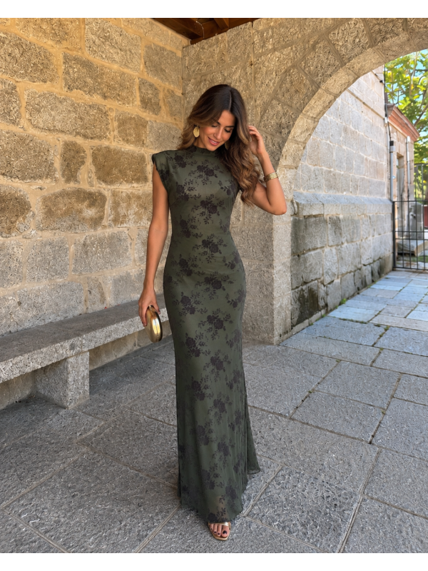 Robe verte violette