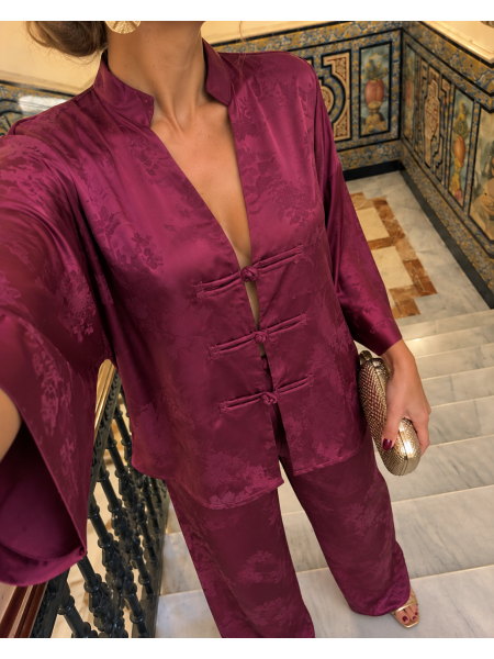 Mulan Aubergine Set