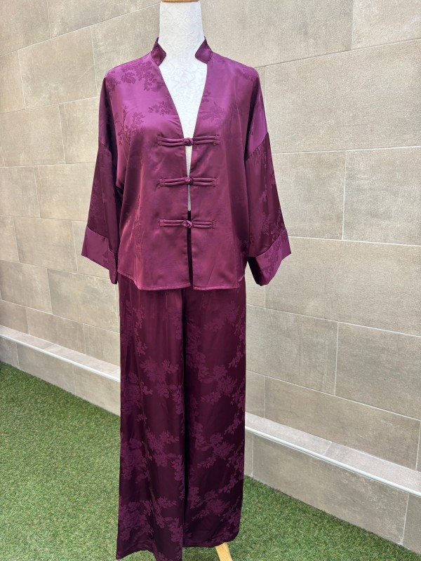 Mulan Aubergine Set