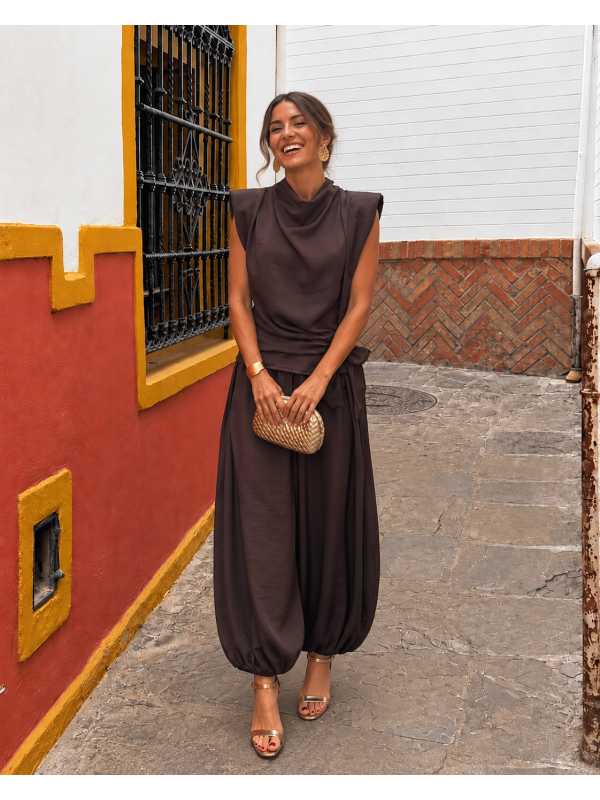Brown Calliope Set