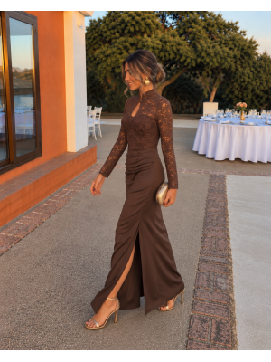 Robe Rafaela Brown