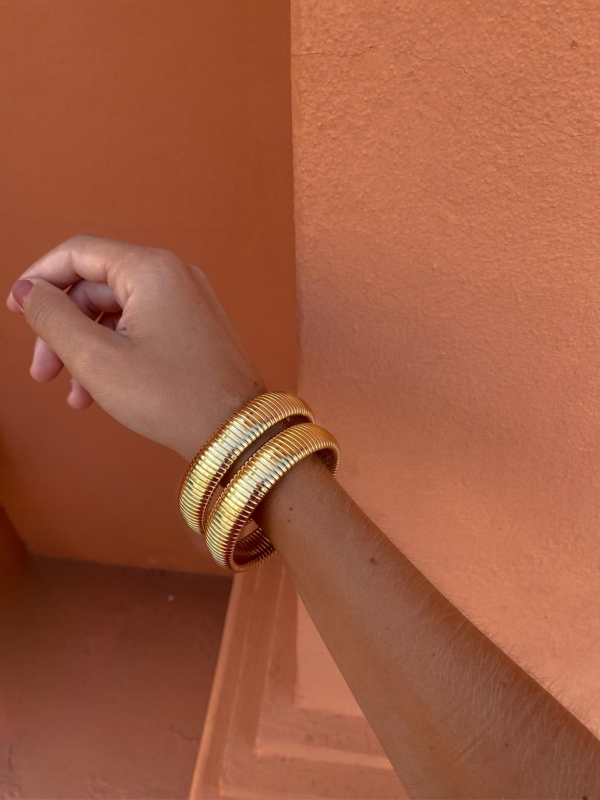 Pulsera Dorada Ancha