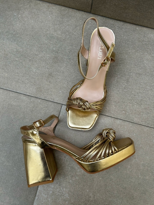 Tacones Nudo Dorado Tacones Nudo Dorado