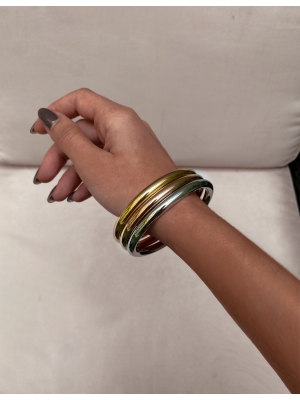 Trio de pulseiras metálicas
