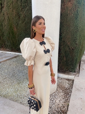 Vestido Demetria Bege