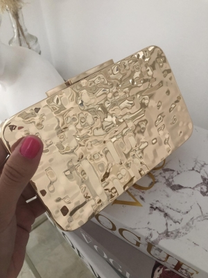Texture Clutch